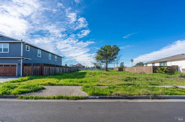 $300,000 | 3477 Santiago Drive, Santa Rosa, CA 95403