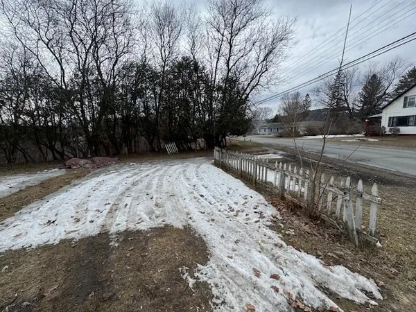 $215,000 | 612 Pleasant Street, St. Johnsbury, VT 05819