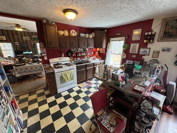 $215,000 | 612 Pleasant Street, St. Johnsbury, VT 05819
