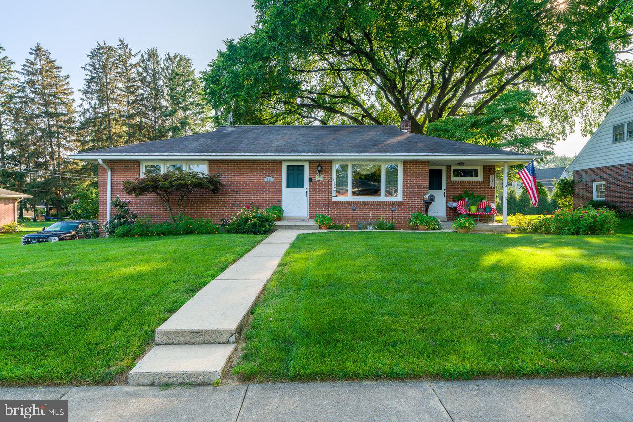 600 Kissel Hill Road Lititz, PA 17543 - Photo 1 of 30 a front view of house with yard and green space