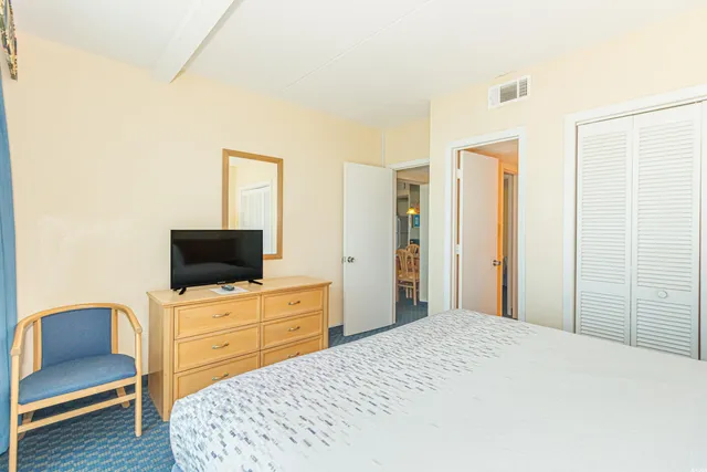 $225,000 | 1304 North Ocean Boulevard, Unit 706, Myrtle Beach, SC 29577