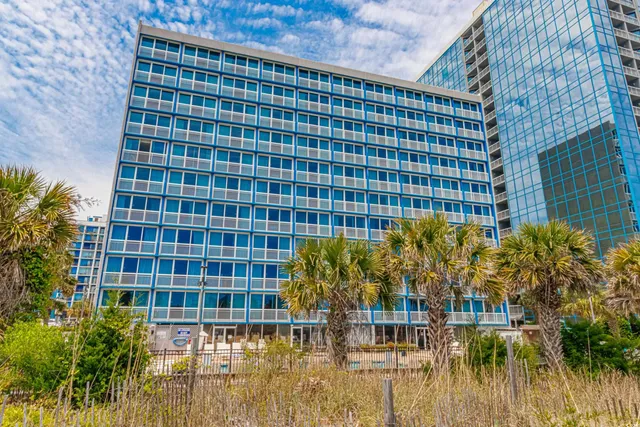$225,000 | 1304 North Ocean Boulevard, Unit 706, Myrtle Beach, SC 29577