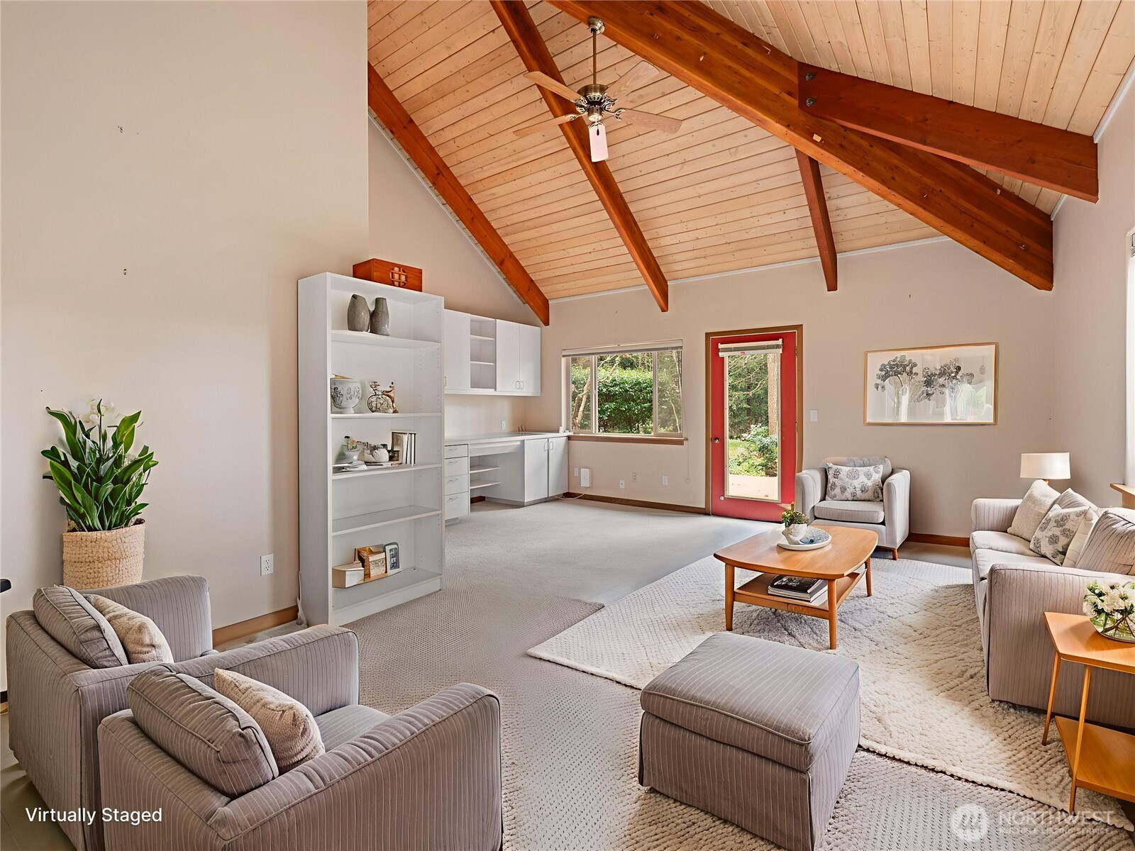 2204 41st Street Anacortes, WA 98221 - Photo 21 of 37 a living room with furniture