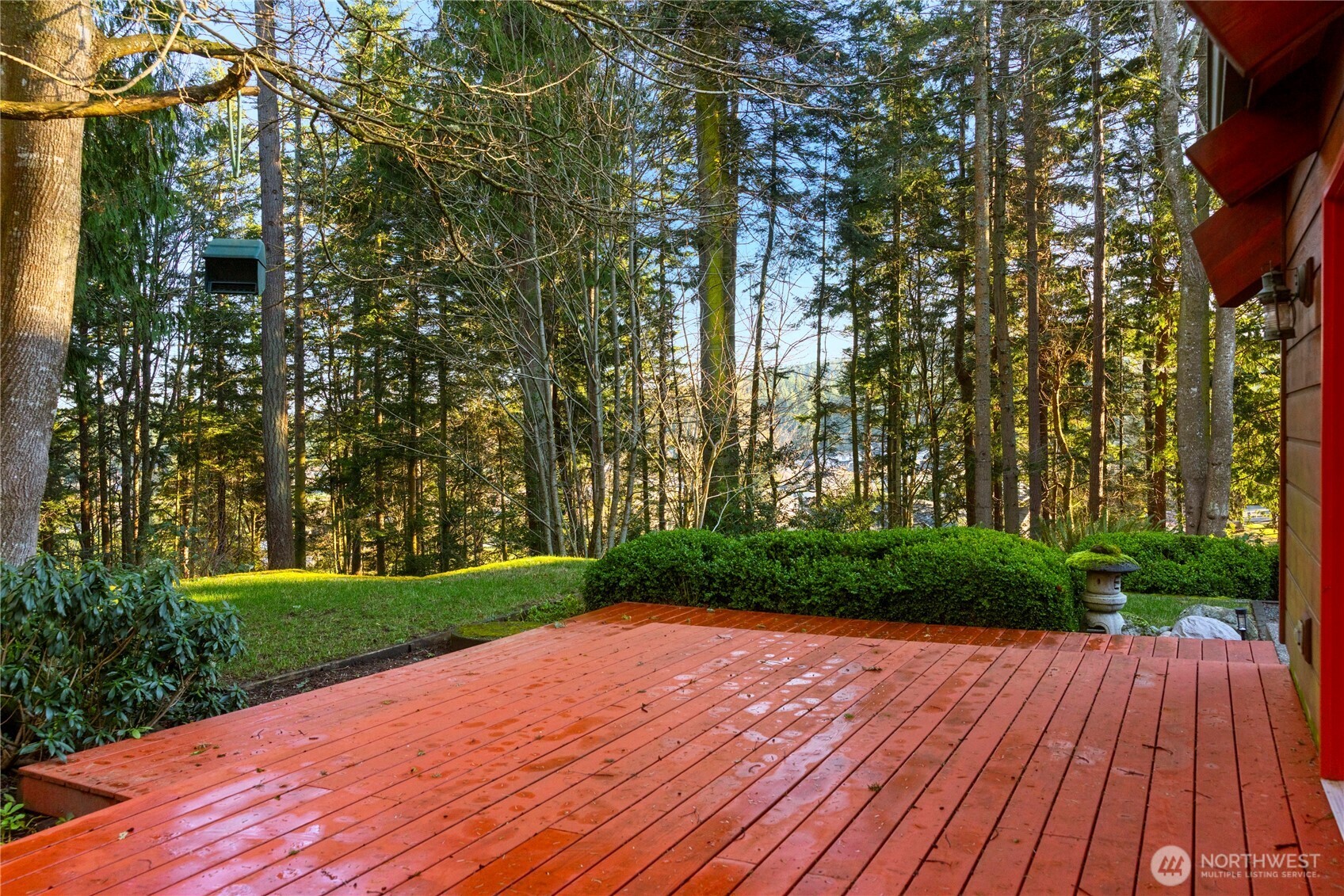 2204 41st Street Anacortes, WA 98221 - Photo 29 of 37 a view of backyard with green space