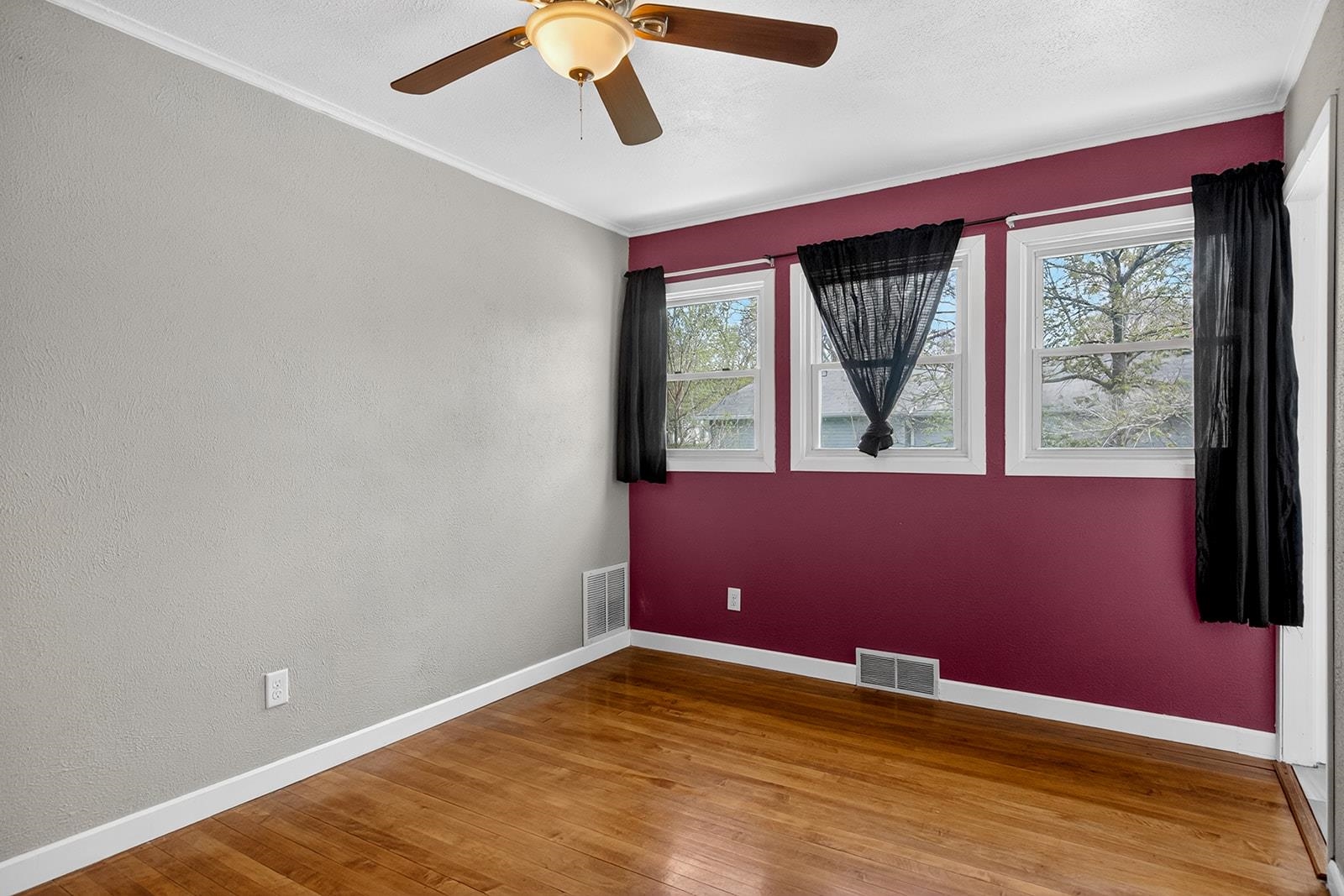 1706 Warren Road Rockford, IL 61108 - Photo 17 of 29