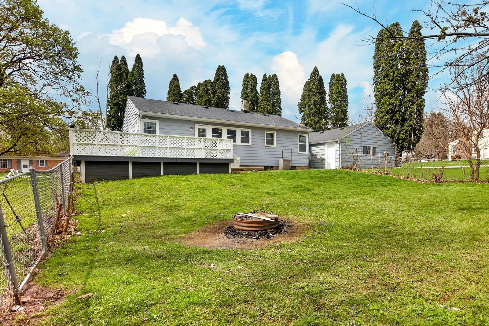 1706 Warren Road Rockford, IL 61108 - Photo 25 of 29