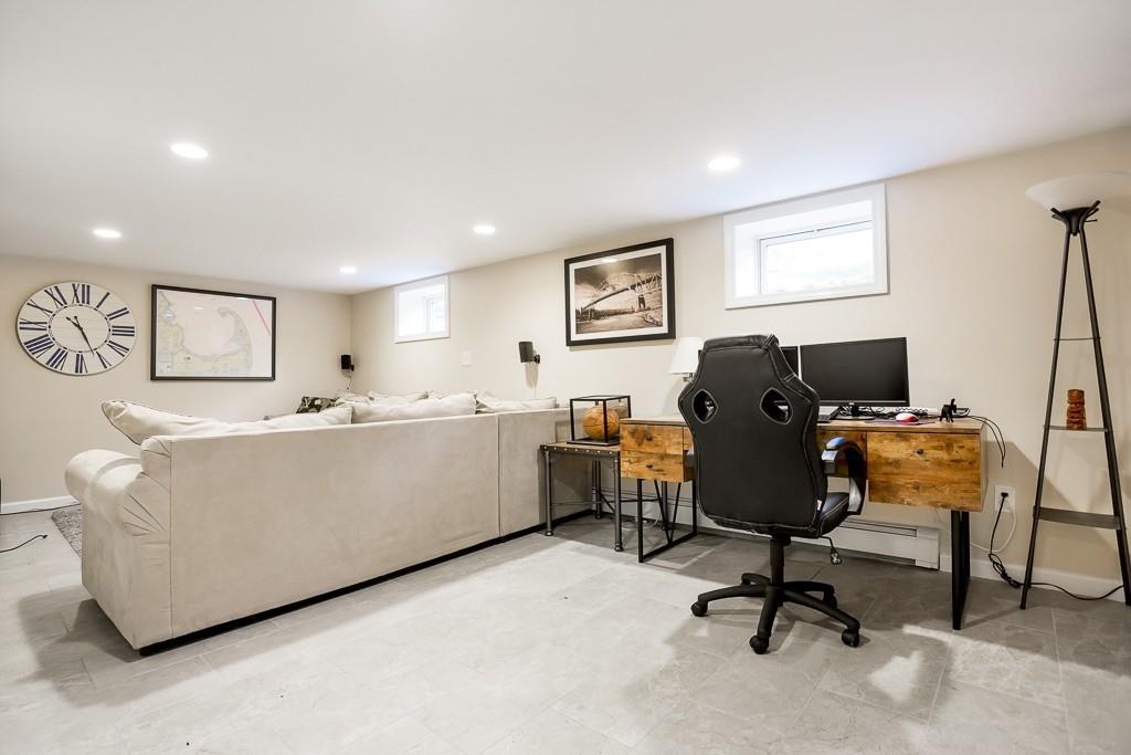 15 Sendick Road Woburn, MA 01801 - Photo 17 of 23 Gallery Image 17