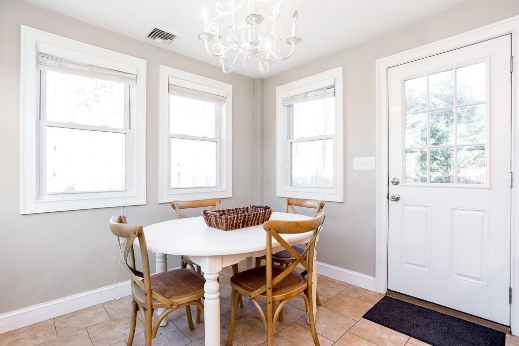 15 Sendick Road Woburn, MA 01801 - Photo 6 of 23 Gallery Image 6