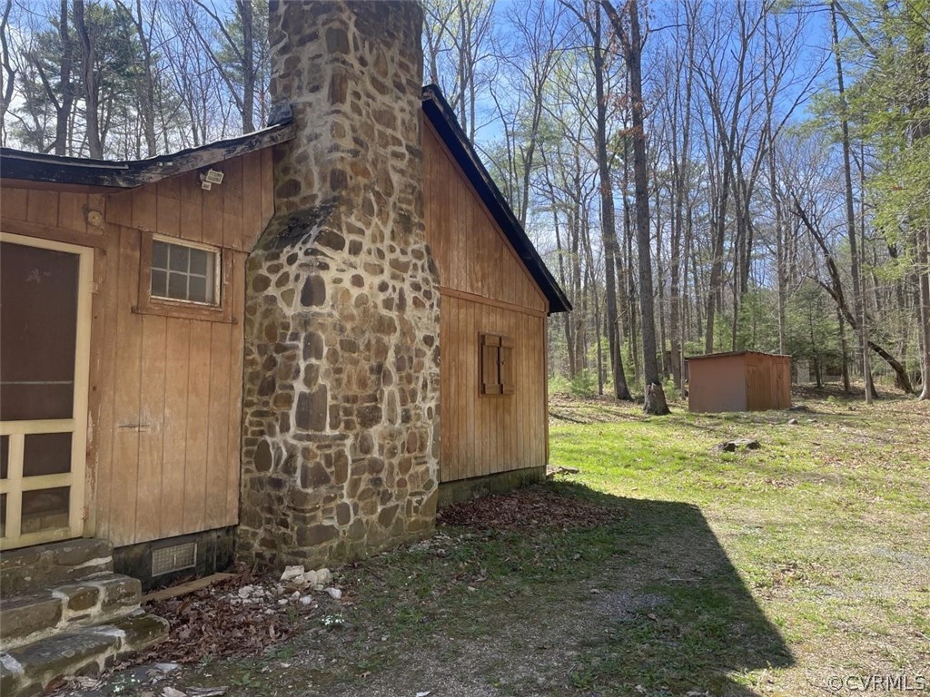 1300 Braley Pond Road West Augusta, VA 24485 - Photo 6 of 23 a backyard of a house