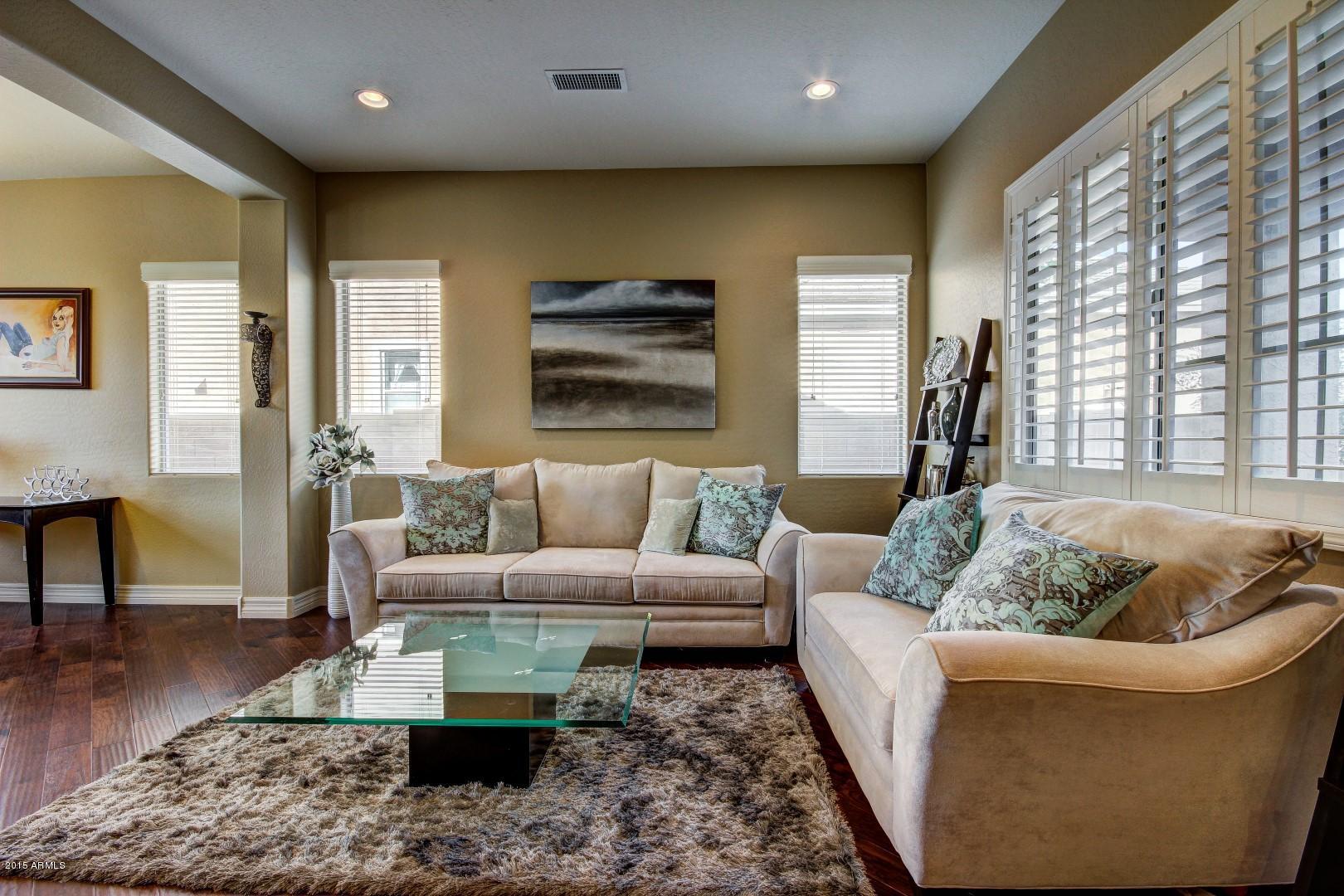 2915 East Blue Sage Road Gilbert, AZ 85297 - Photo 7 of 41 Living Room