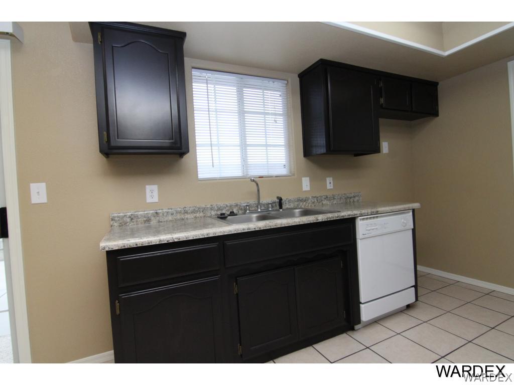 3745 North Kenneth Road Kingman, AZ 86409 - Photo 8 of 19