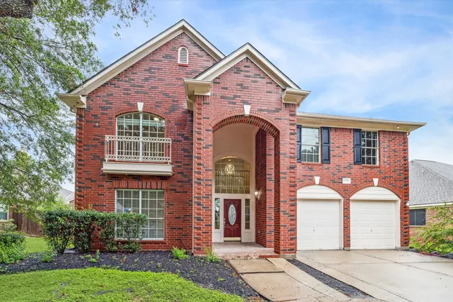 $414,900 | 17426 Little Riata Drive, Houston, TX 77095