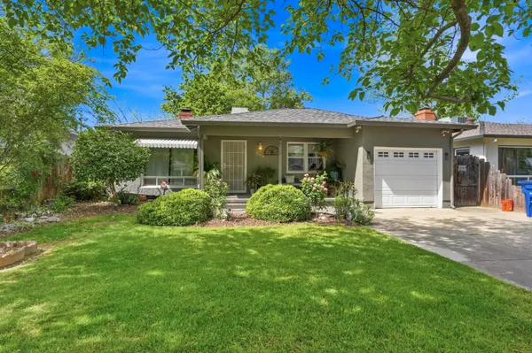 $299,000 | 2146 Garden Avenue, Redding, CA 96001