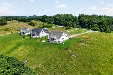 $799,900 | 617 Post Road, Rock Island, TN 38581