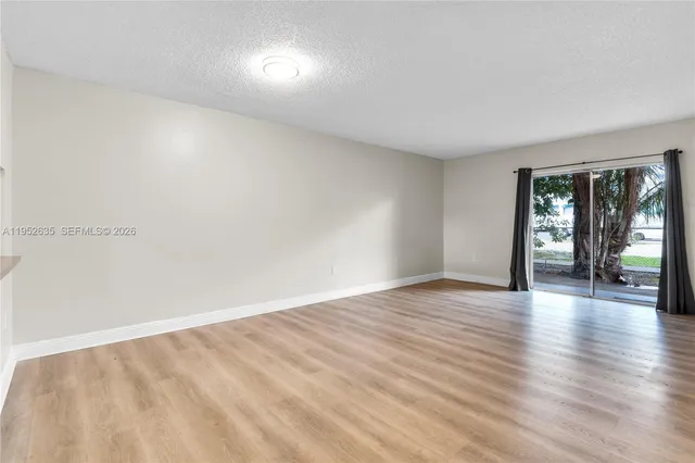 $235,000 | 2690 West 76th Street, Unit 104, Hialeah, FL 33016