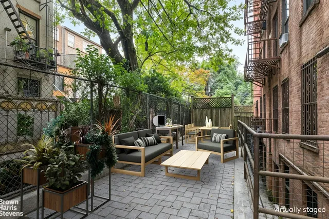 $2,700,000 | 11 Sterling Place, Unit 1A | Park Slope