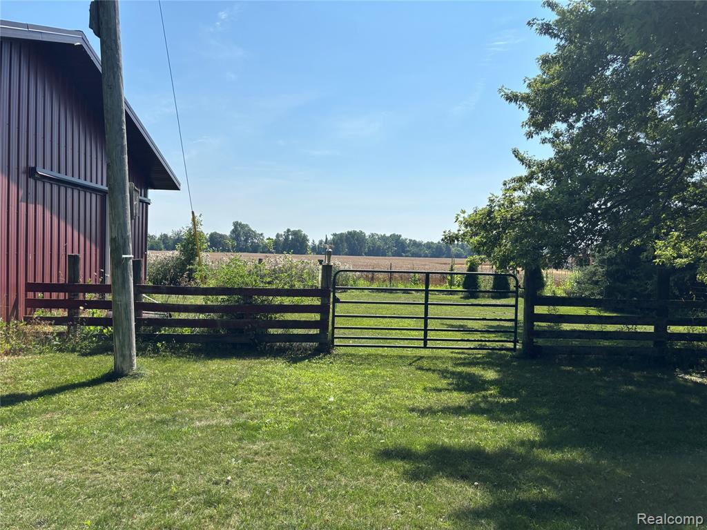 8531 South Waldron Road Pittsford, MI 49271 - Photo 31 of 40