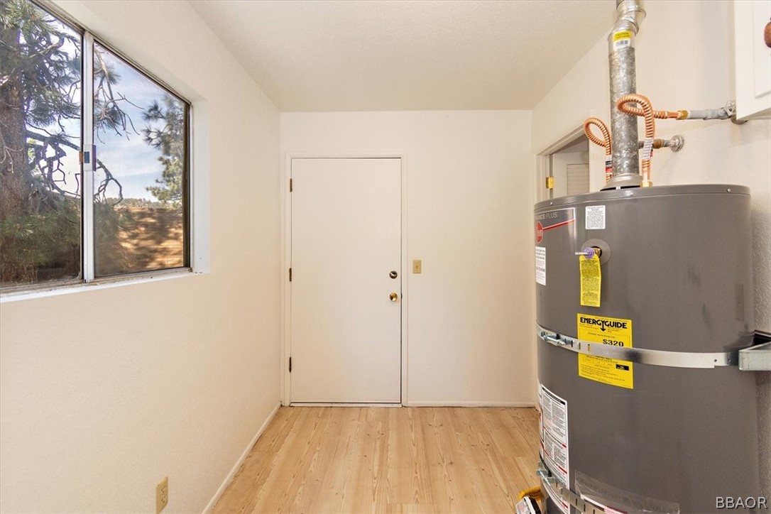 420 Lark Road Wrightwood, CA 92397 - Photo 15 of 25 a view of an entryway with wooden floor