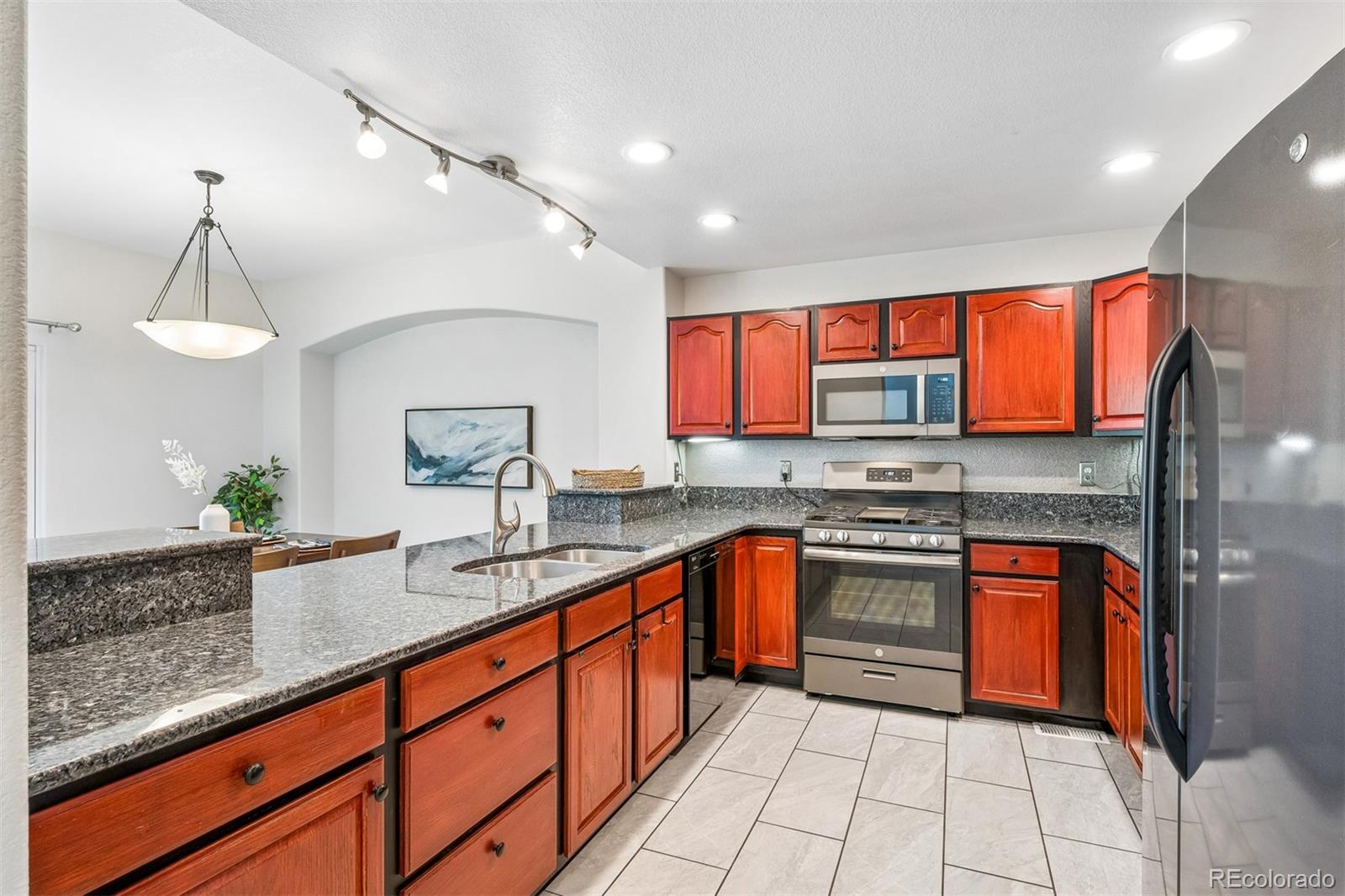 6697 South Forest Way, Unit E Centennial, CO 80121 - Photo 9 of 41