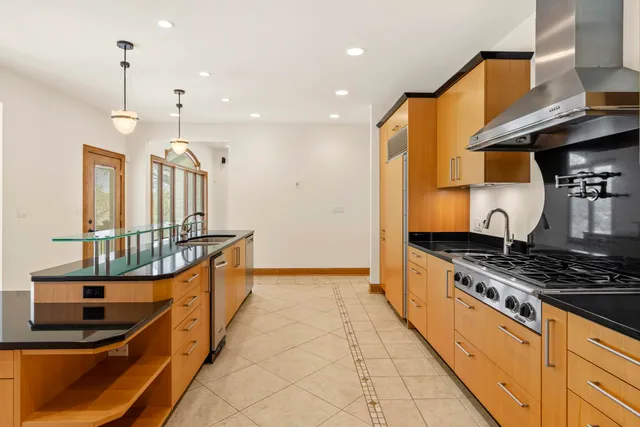 $899,500 | 505 Brittany Lane, Dyer, IN 46311