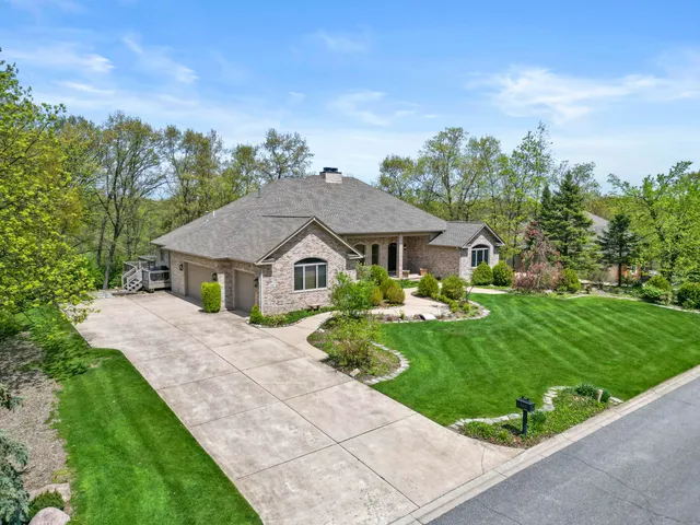 $899,500 | 505 Brittany Lane, Dyer, IN 46311