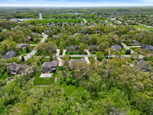 $899,500 | 505 Brittany Lane, Dyer, IN 46311