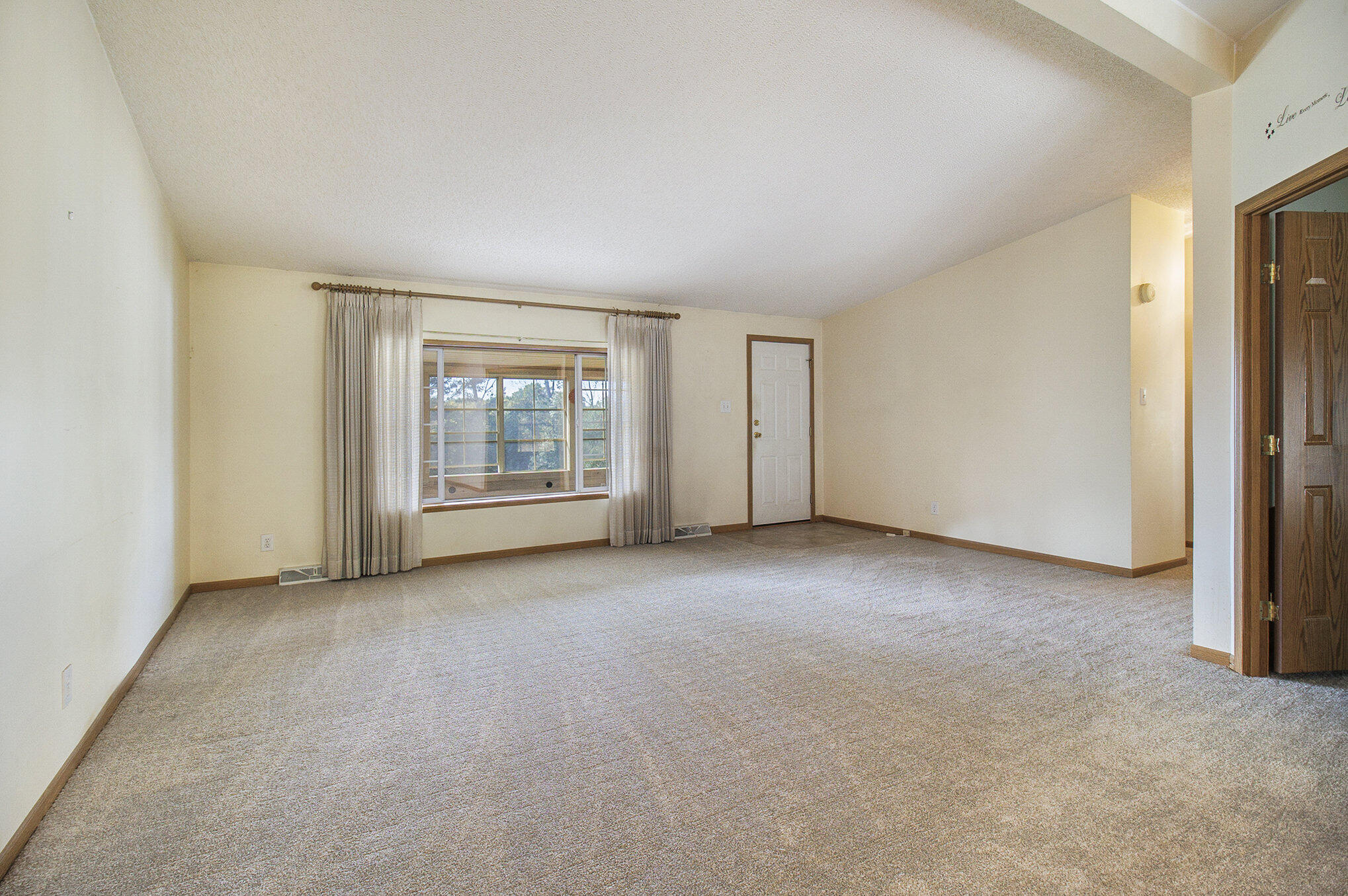 4184 West Buchanan Road Shelby, MI 49455 - Photo 10 of 46 003_5r6a9621