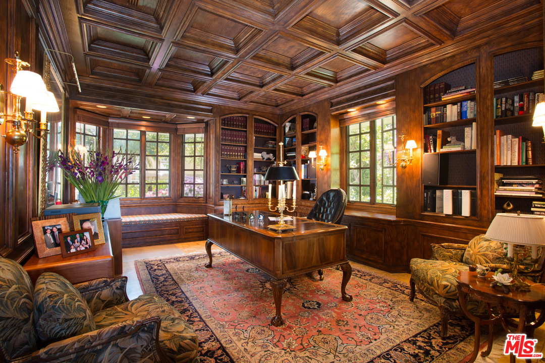 Stone Oak Drive Los Angeles, CA 90049 - Photo 8 of 27