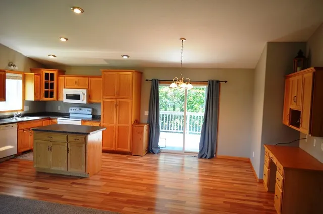 $389,000 | 1120 Madisson Street, Alexandria, MN 56308