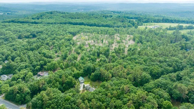 $350,000 | 31 Leach Hill Road, Casco, ME 04015