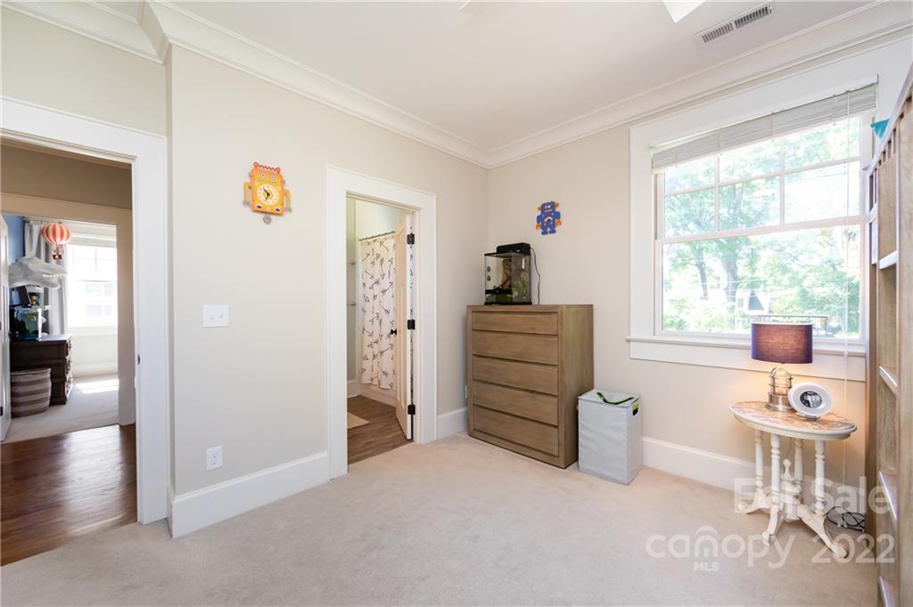 1211 Lilac Road Charlotte, NC 28209 - Photo 35 of 48 Gallery Image 35