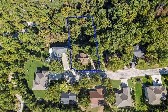 $379,900 | 89 Turkey Trail Road, Blue Eye, MO 65611