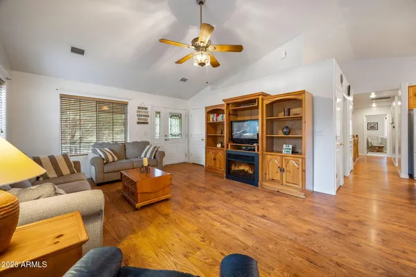 $524,900 | 2236 Cross Country Road, Overgaard, AZ 85933