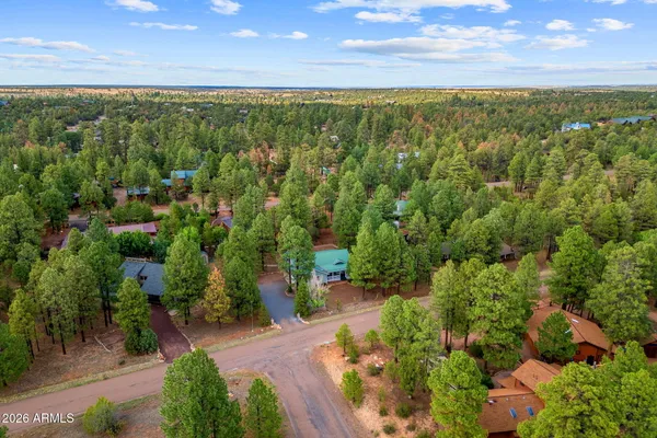 $524,900 | 2236 Cross Country Road, Overgaard, AZ 85933
