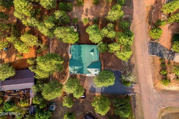 $524,900 | 2236 Cross Country Road, Overgaard, AZ 85933
