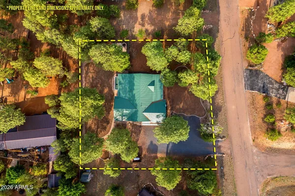 $524,900 | 2236 Cross Country Road, Overgaard, AZ 85933