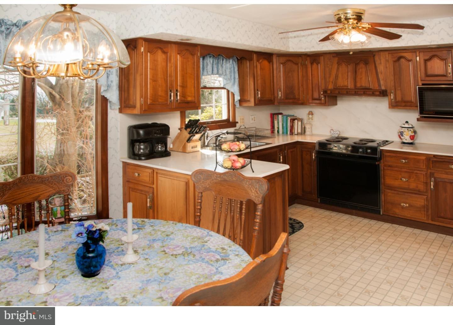 564 Long Meadow Road Trooper, PA 19403 - Photo 4 of 13 Kitchen