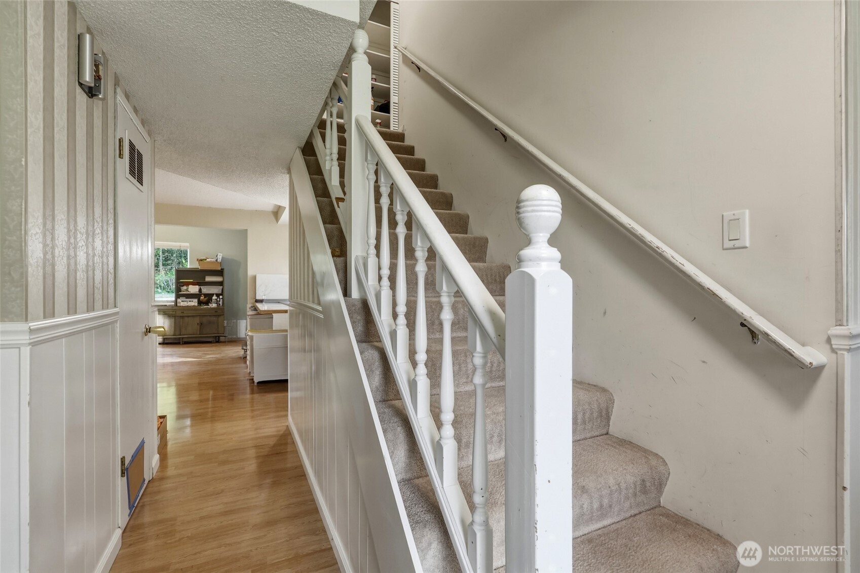 37214 Allen Road South Roy, WA 98580 - Photo 9 of 38 a view of entryway
