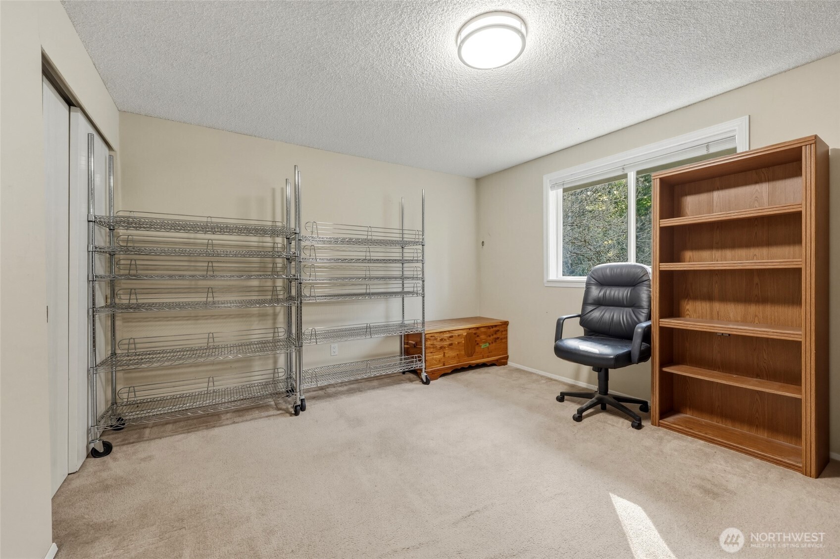 37214 Allen Road South Roy, WA 98580 - Photo 10 of 38 a bedroom with furniture and a window