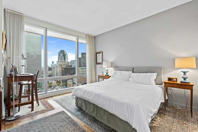 $1,460,000 | 500 Atlantic Avenue, Unit 21M, Boston, MA 02210