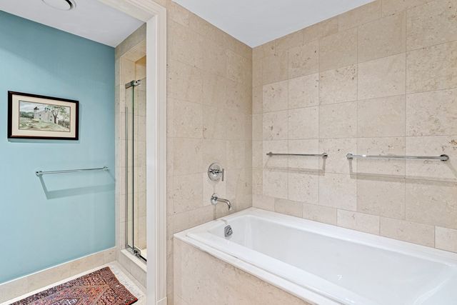 $1,460,000 | 500 Atlantic Avenue, Unit 21M, Boston, MA 02210