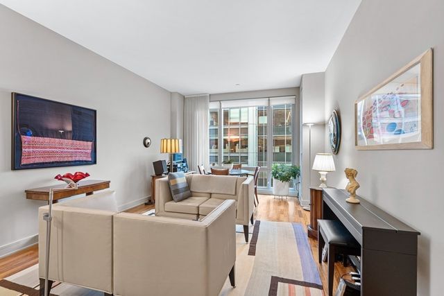 $1,460,000 | 500 Atlantic Avenue, Unit 21M, Boston, MA 02210