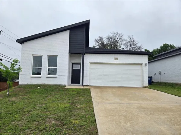 $2,400 | 3202 Noor Street, Dallas, TX 75233
