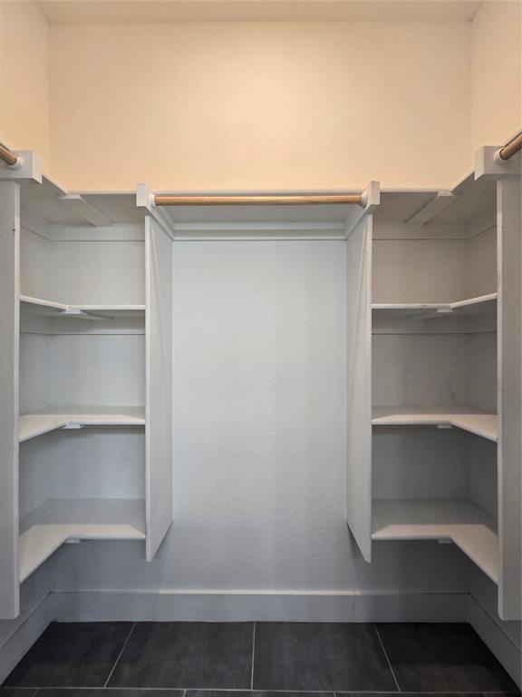 3202 Noor Street Dallas, TX 75233 - Photo 12 of 20 a close view of closet