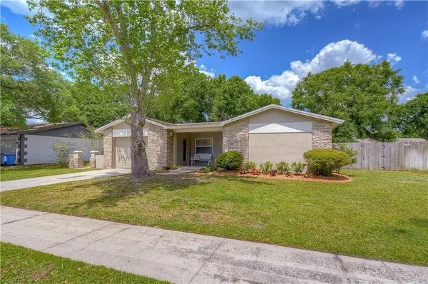 $4,000 | 5121 Ellendale Avenue, Tampa, FL 33625