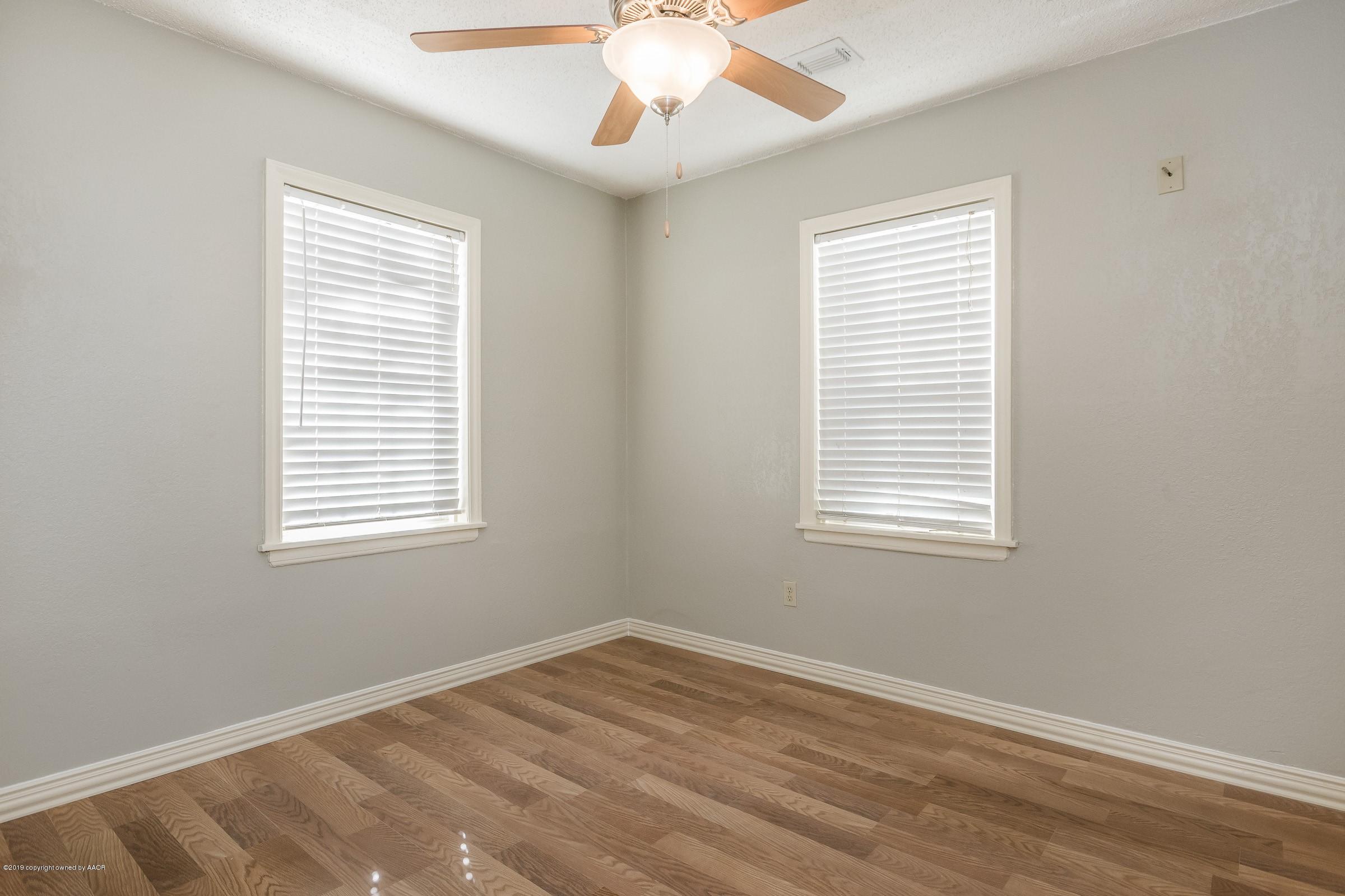 4623 South Travis Street Amarillo, TX 79110 - Photo 12 of 16 012_3rd Bedroom