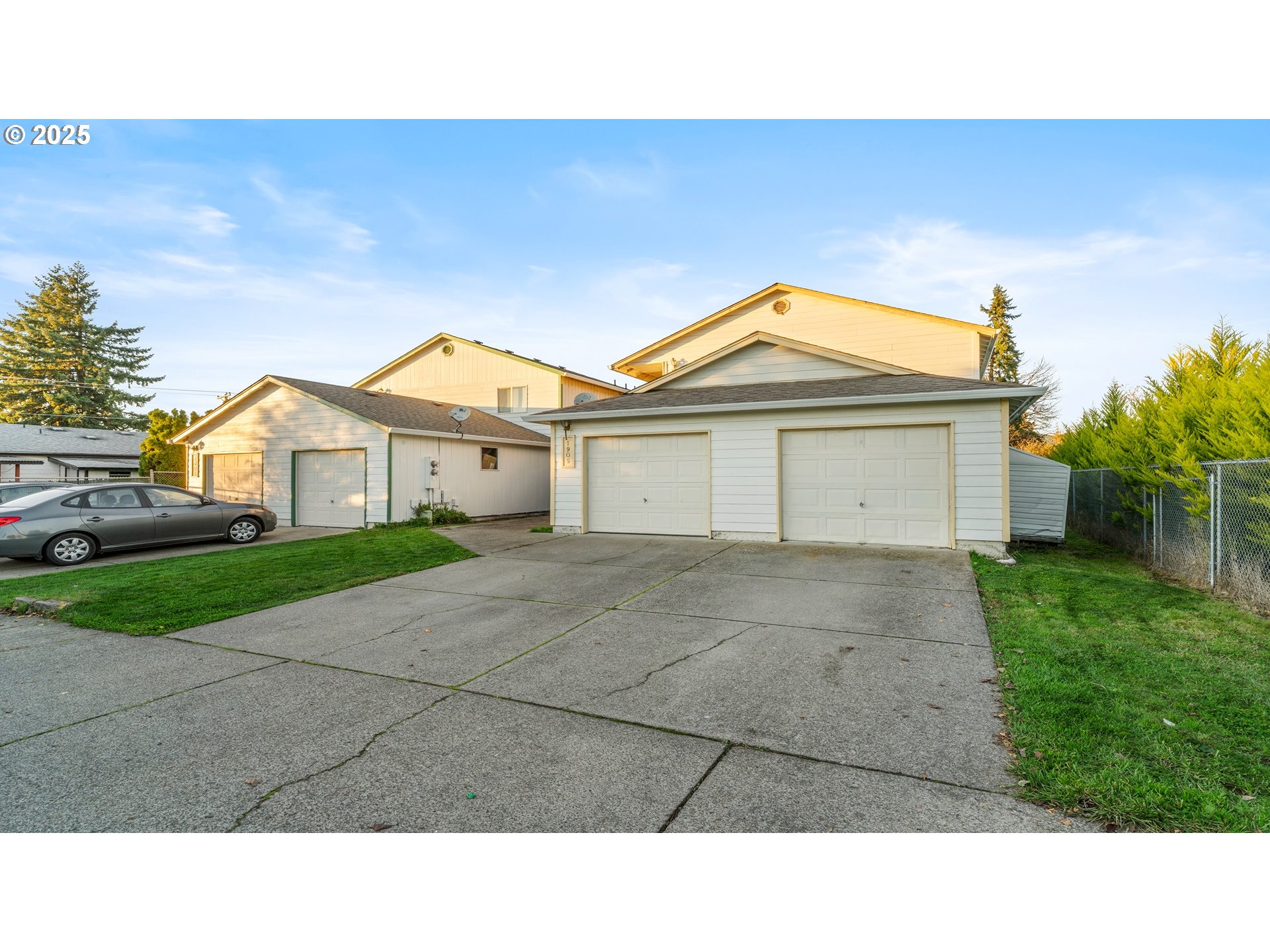 1905 17th Street Springfield, OR 97477 - Photo 4 of 19