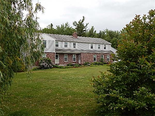 6 Sanfred Road Leicester, MA 01524 - Photo 1 of 25 Gallery Image 1