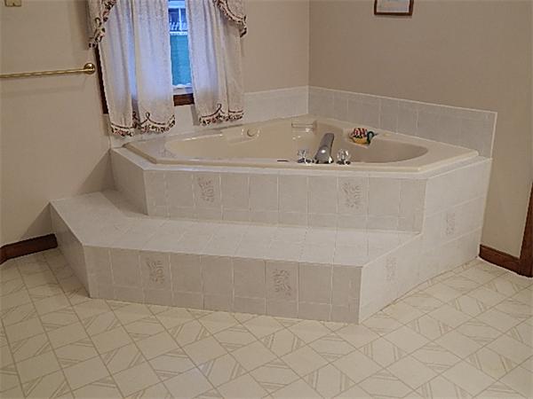 6 Sanfred Road Leicester, MA 01524 - Photo 11 of 25 Gallery Image 11
