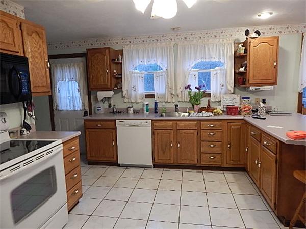 6 Sanfred Road Leicester, MA 01524 - Photo 15 of 25 Gallery Image 15